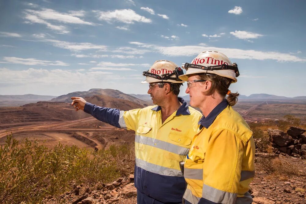 Бизнес руда. Природные ископаемые республики коми. Сырьевая проблема. Горнодобывающая промышленность. Бизнес руда.