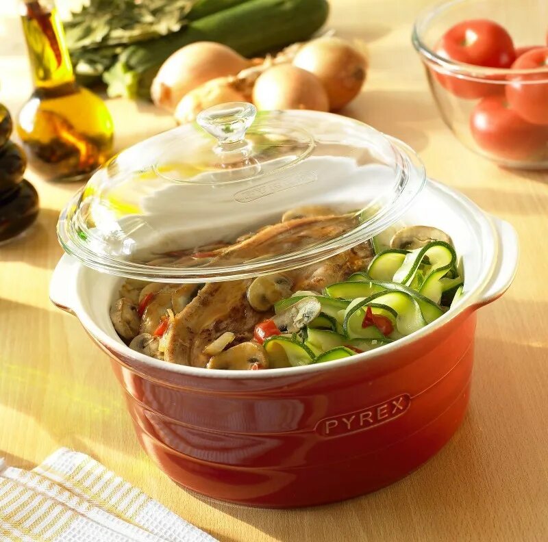 Products classic. Салатница Pyrex 50179b000. 814b000 Pyrex. Кастрюля стеклянная Pyrex. Pyrex кастрюля Comfort 2.8 л.