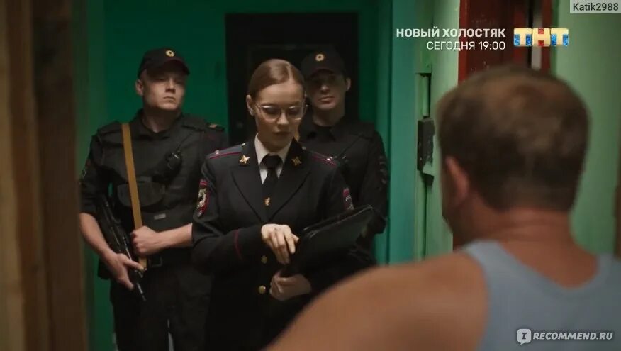 Девушки с макаровым 4 расписание серий. Девушки с макаровым и интерны. девушки с макаровым горячие моменты. голая из сериала с макаровым. синицкая девушки с макаровым сцена в 20 серии.