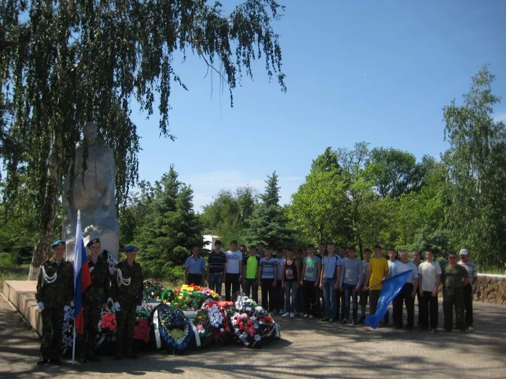 Погода в родничках волгоградской области нехаевского. Нехаевский район хут Кругловка. Хутор Кругловка Волгоградская область. Кругловка Волгоградская область Нехаевский. Хутор роднички Нехаевский район Волгоградская область.