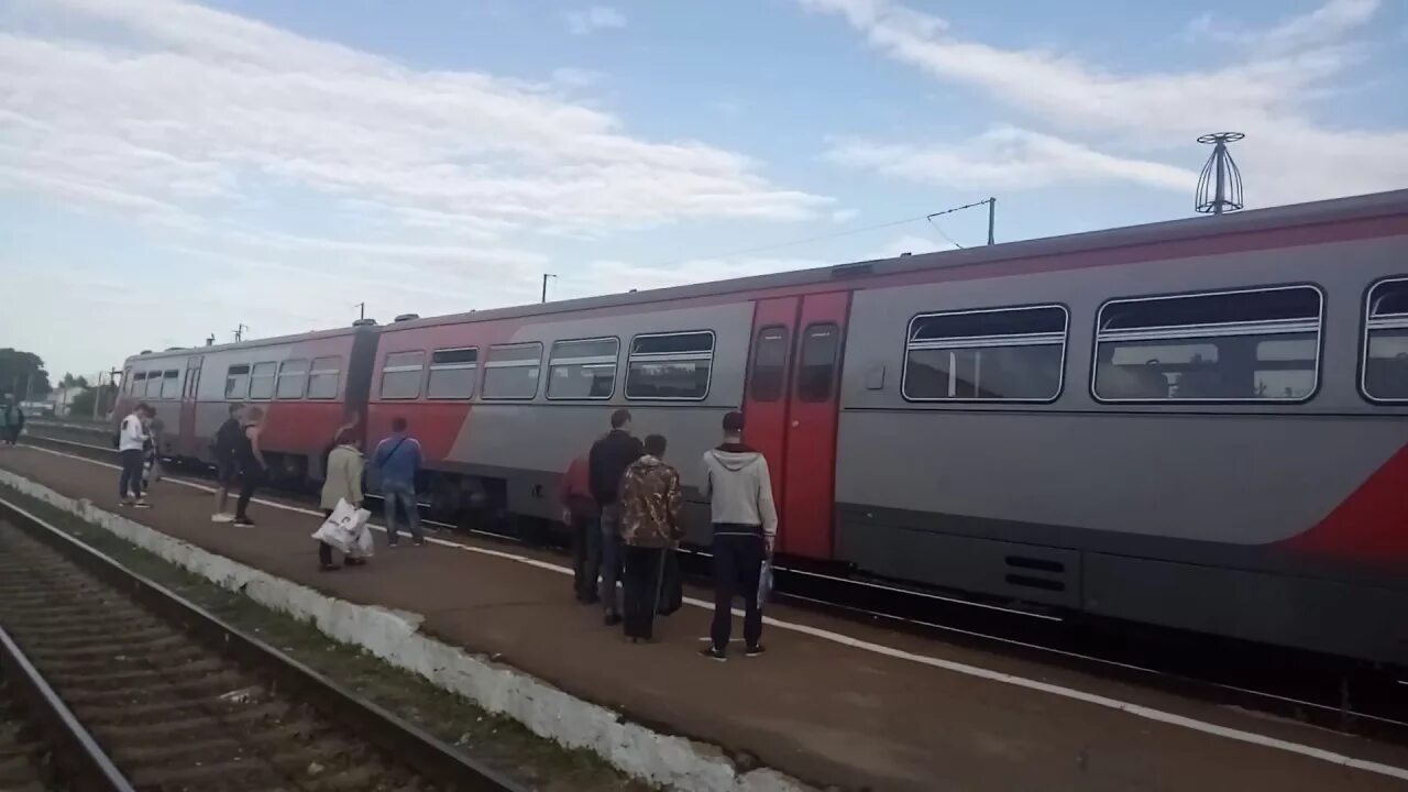 Электричка Новозыбков Унеча. Поезд Новозыбков Унеча электричка. Поезд Брянск Новозыбков. Электричка Брянск Новозыбков.