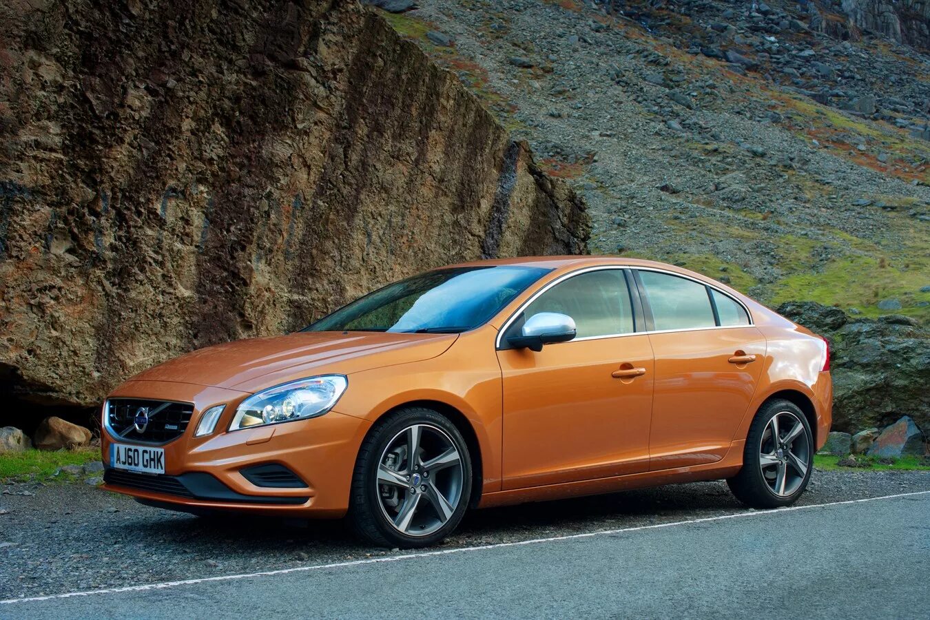 Volvo s60 2.0. Вольво s60. Volvo s60 2. Volvo s60 2010. Volvo c60 седан.