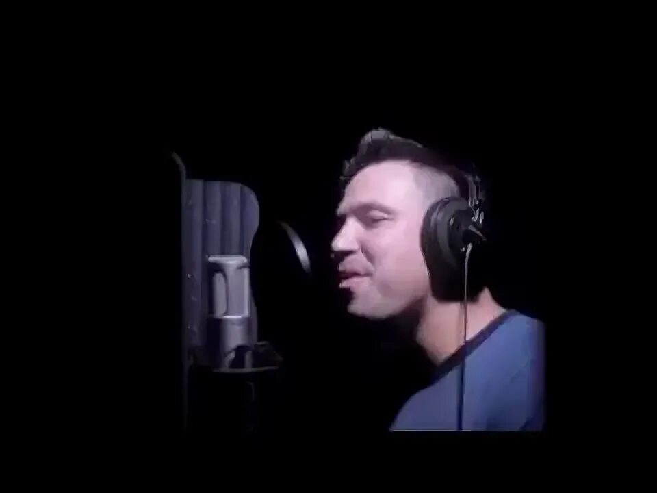 Таджик спел на первом. Спел рэп. Дани банкес. Банкес клип с бентли. Звукозависимый рэп сити.