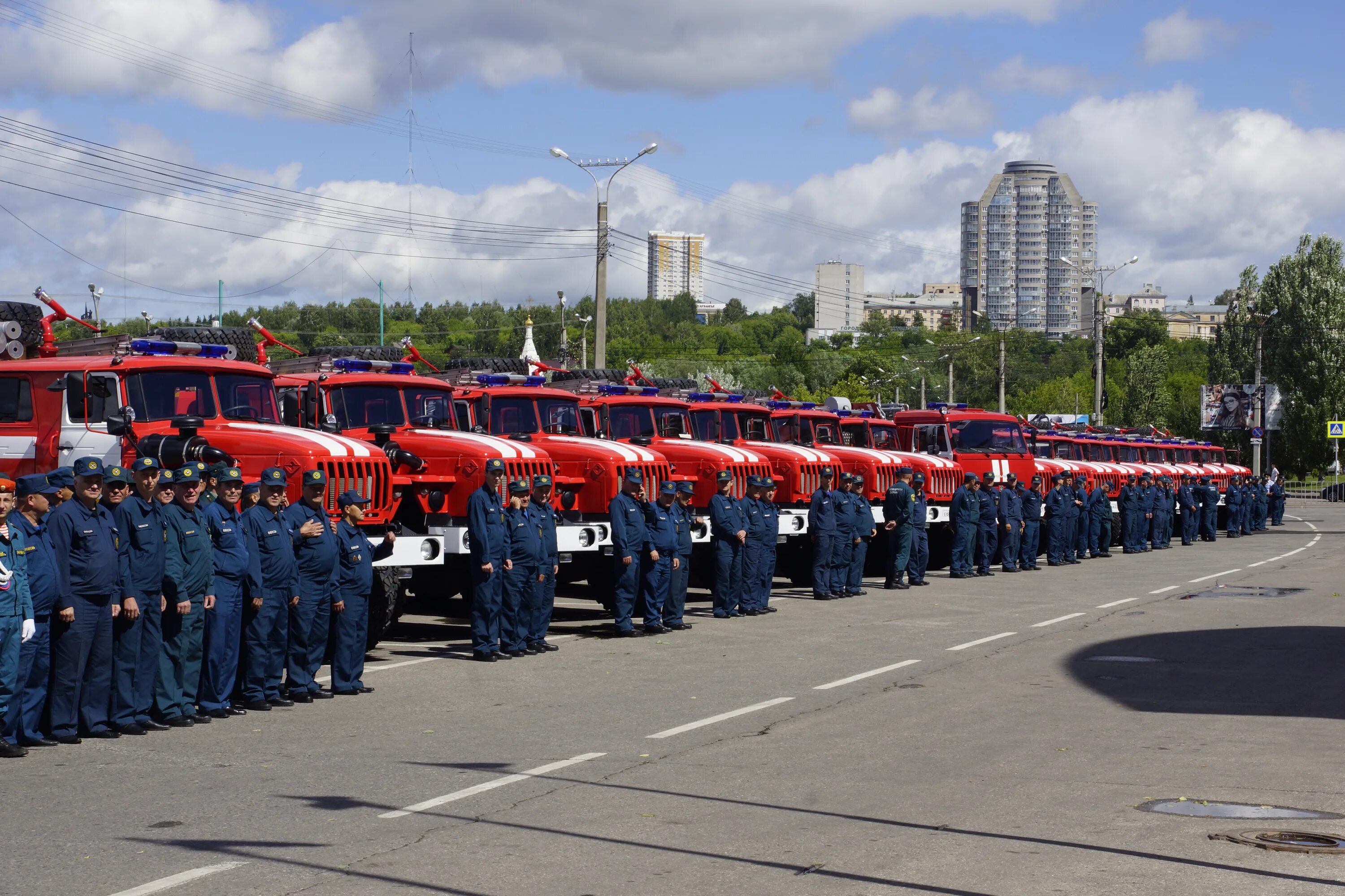 Пожарная охрана. Пожарная охрана РФ. 30 Апреля пожарная охрана. Муниципальная пожарная охрана. Образование пожарной службы