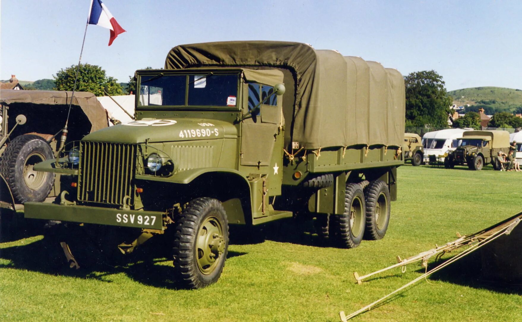 GMC CCKW 353. GMC 353 CCKW 6x6 Cargo. GMC CCKW-353 тягач. GMC CCKW 353 С зенитным пулемётом. Huntb 353