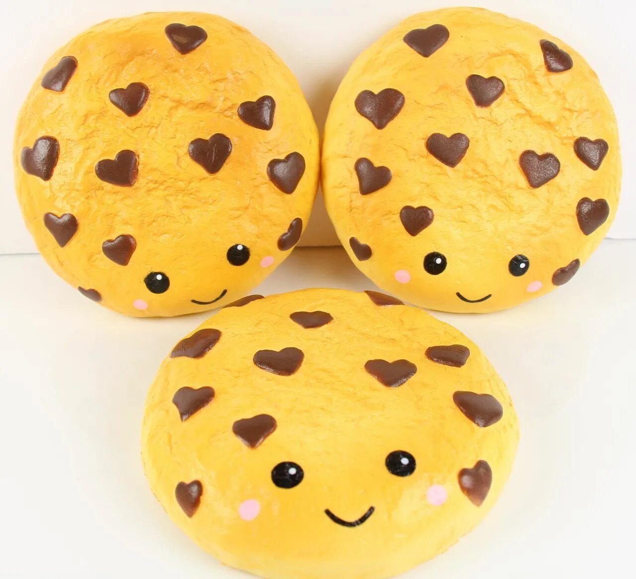 Игрушки сезам коржик. Кукис игрушка. Шопкинс печенька куки. Печенье для счета игрушечные. Печеньки игрушки печеньки.