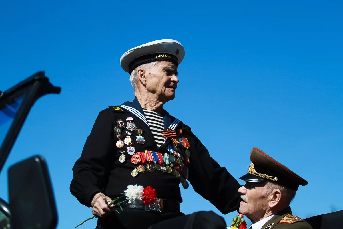 Чествование ветеранов 23 февраля. Октябрьская 18 дом ветеранов псков. Псков день победы ветераны. Ветераны пскова. Октябрьская 18 дом ветеранов псков.