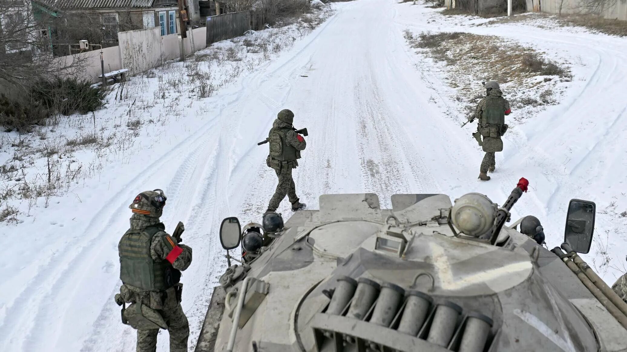 Артемовск вс рф. Российские военные. Российские войска наступают. Боевые действия. Армия РФ Артемовск.