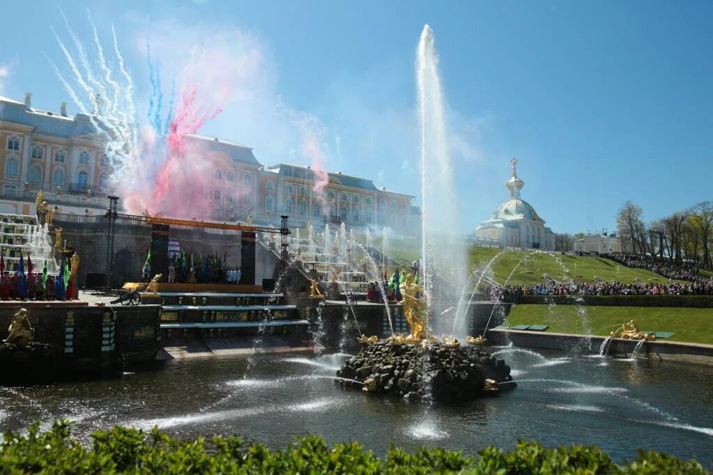 Закрытие петергофа в 2023 году. Праздник фонтанов в Петергофе. Петергоф фонтаны 2022. Весенний праздник фонтанов в Петергофе. Петергоф фонтаны 2023.