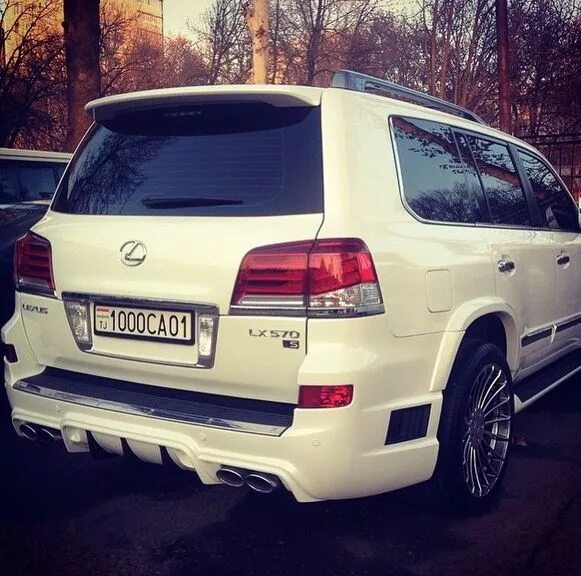 Лексус 350 мошинбозори душанбе. Сомон тч душанбе автомобиль тойота прадо. Серебристый прадо 150. Сомон тч нархои прадо. Лексус 570 мошинбозори душанбе.
