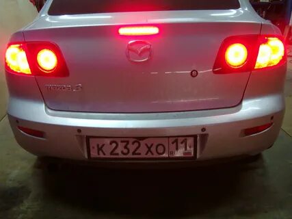 Мазда 3 2006 лампочка