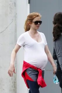 A very pregnant Isla Fisher Hikes with friends in LA - Growing Your Baby.