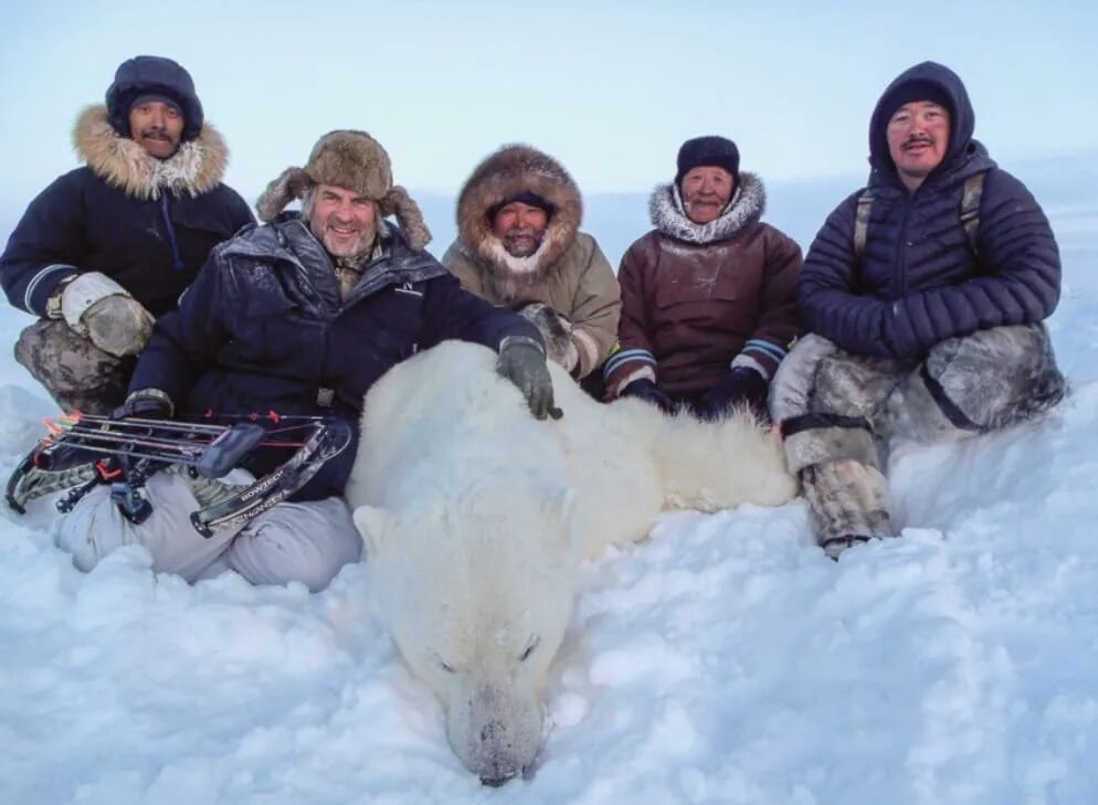 Аляска Эскимосы население. Эскимосы в Арктике. Инуиты на Аляске. Инуиты Аляски сейчас. Кто жил на аляске