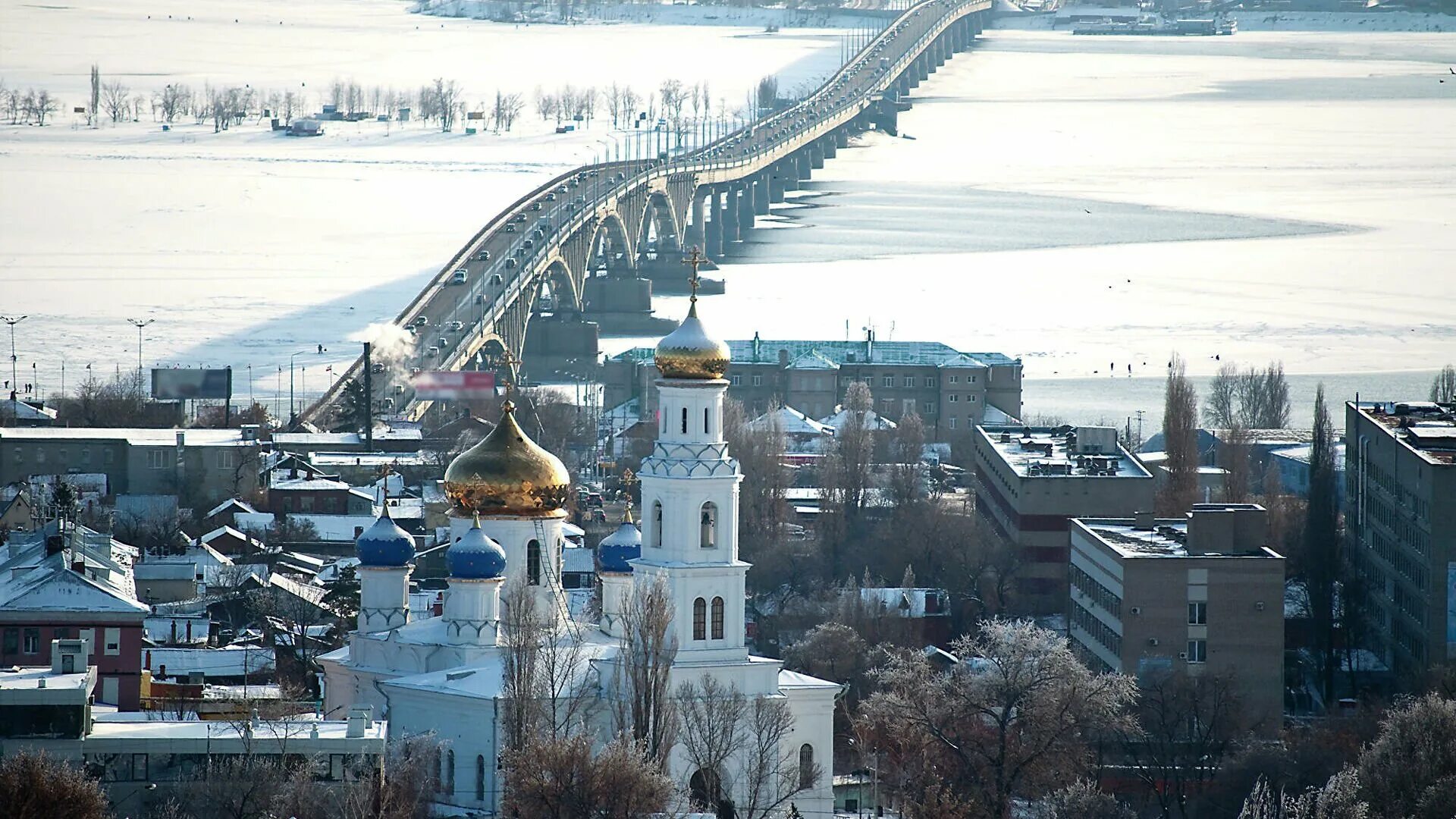 Саратов это город на волге. Саратов Сити. Саратов фото города 2022. Саратовский мост зимой. Саратов зима.