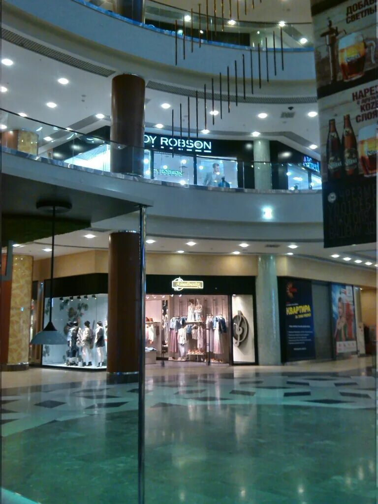 трц аура новосибирск. торговый центр аура адрес. торговый центр аура новосибирск внутри. сургут. новосибирск военная 5 тц аура.