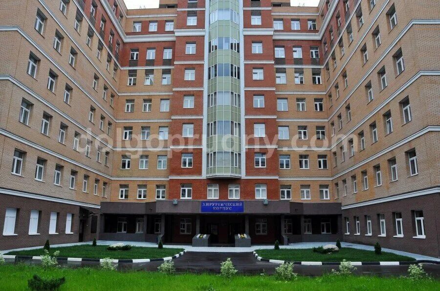 Центральная больница город долгопрудненская городская. Долгопрудненская центральная городская больница. Школьная 8 долгопрудный. Долгопрудненская центральная городская больница поликлиника. Московская область, г.