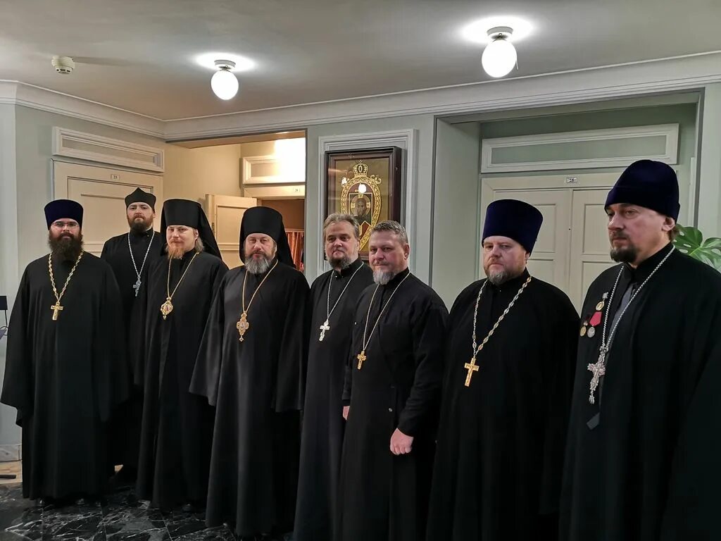 г шахты сайт шахтинская епархия. самый маленький храм шахтинской епархии. шахтинская епархия город гуково приходы духовенство. шахтинская епархия храмы. синодальный отдел шахтинской епархии.