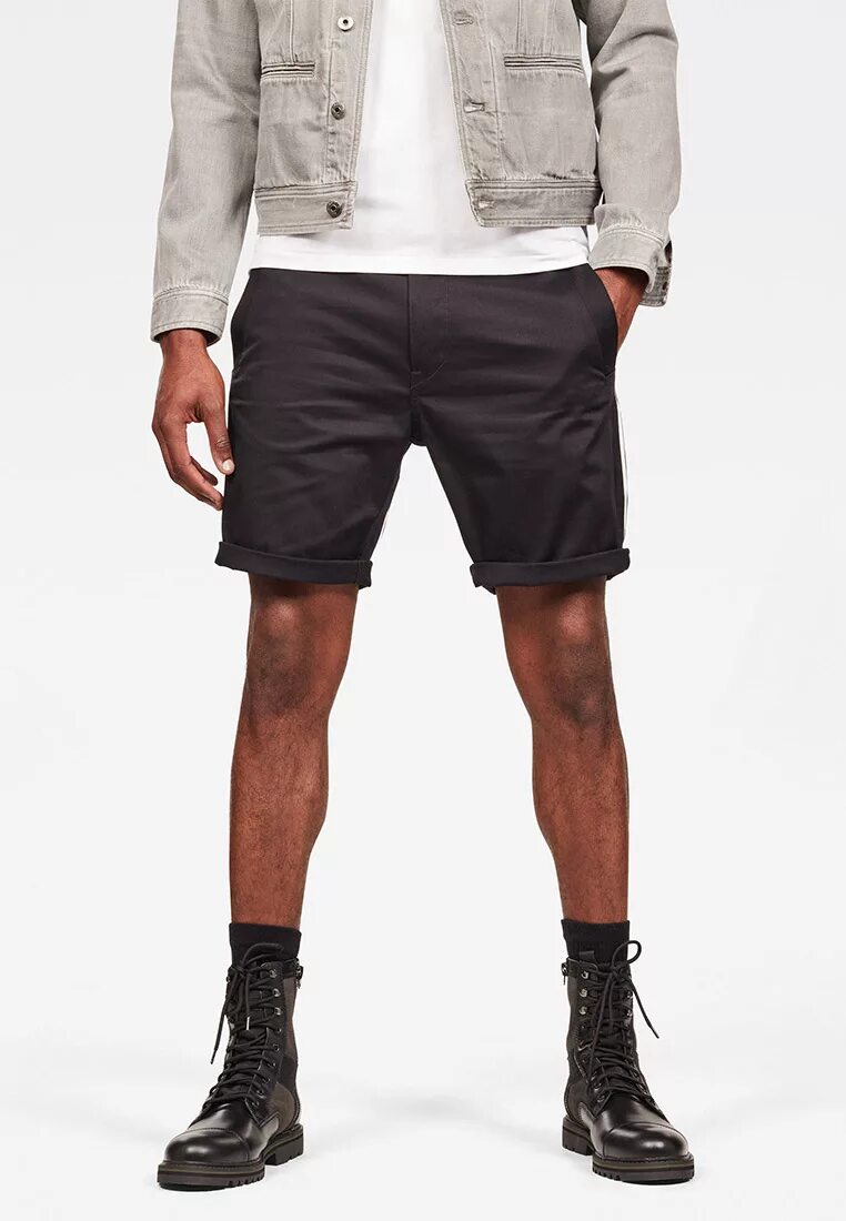 Как получить шорты в звезду. Мужские шорты g-star raw. g star raw шорты. 5622 g star шорты. шорты g-star raw мужские g 66 76 2166.