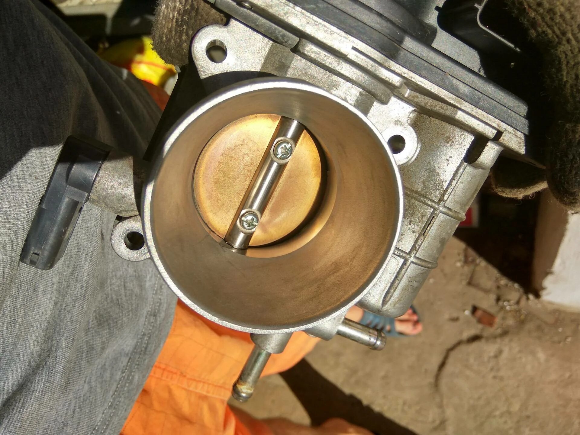 6. Заслонка ваз 2114. Датчик холостого хода пежо 307. Пропали прогревочные обороты на вольво с40. Турбо плавают обороты.