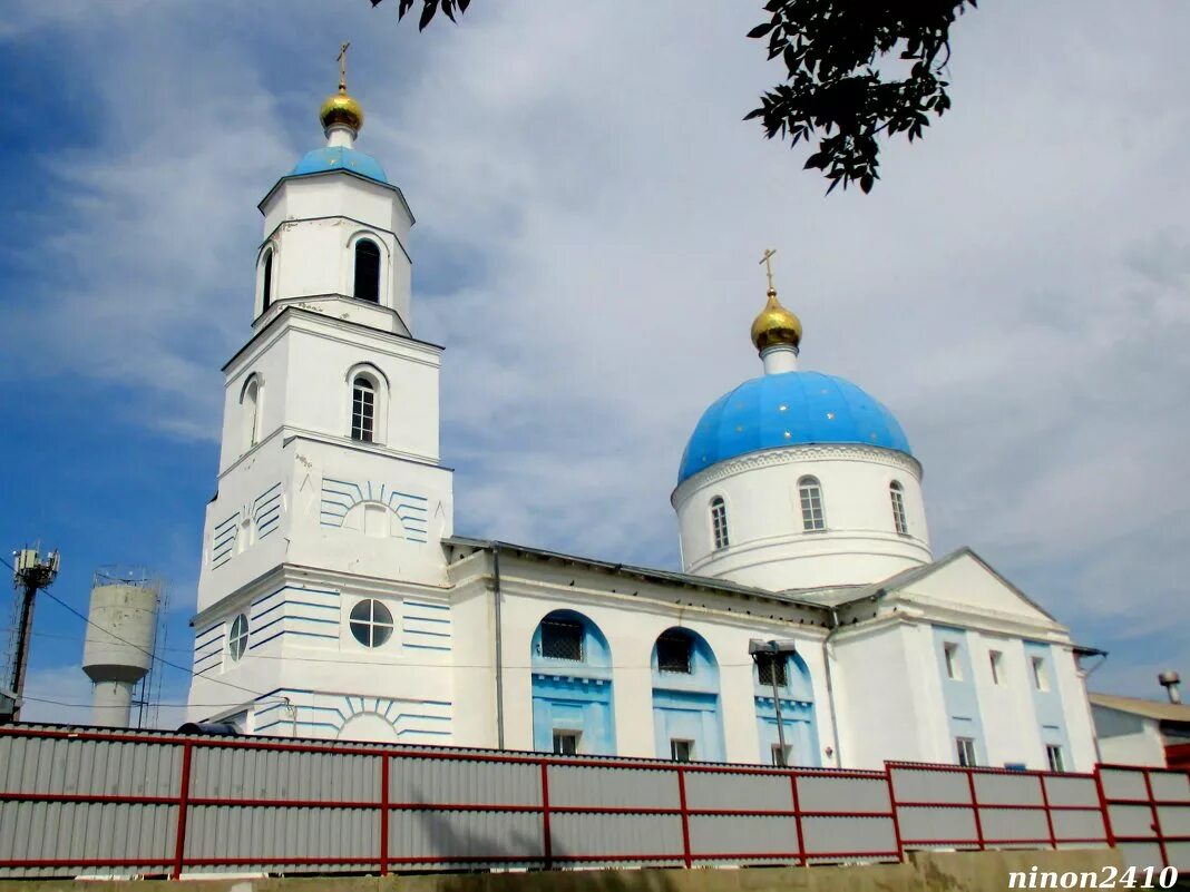 храм аксай. церковь успения святой богородицы аксай. одигитриевская церковь аксай. храм аксай. храм аксай.