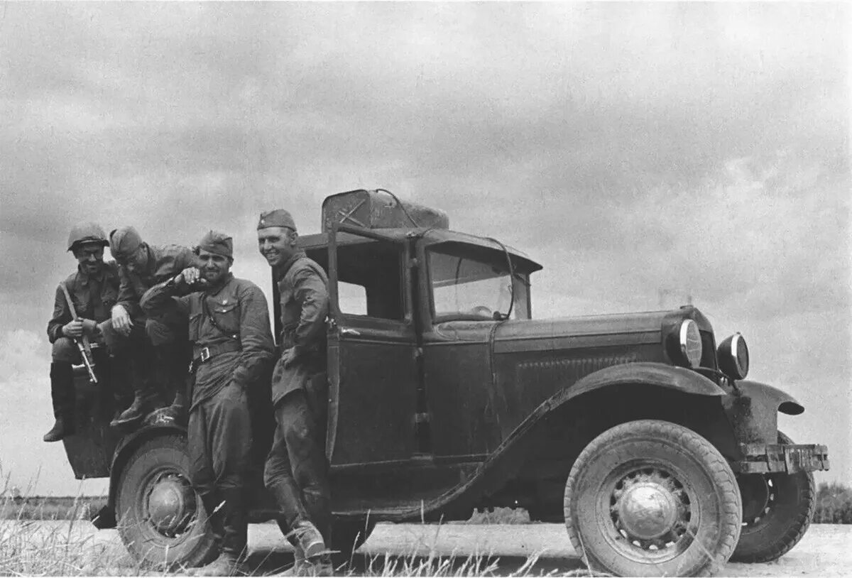 Водитель полуторки. ГАЗ 4. ГАЗ 1941.