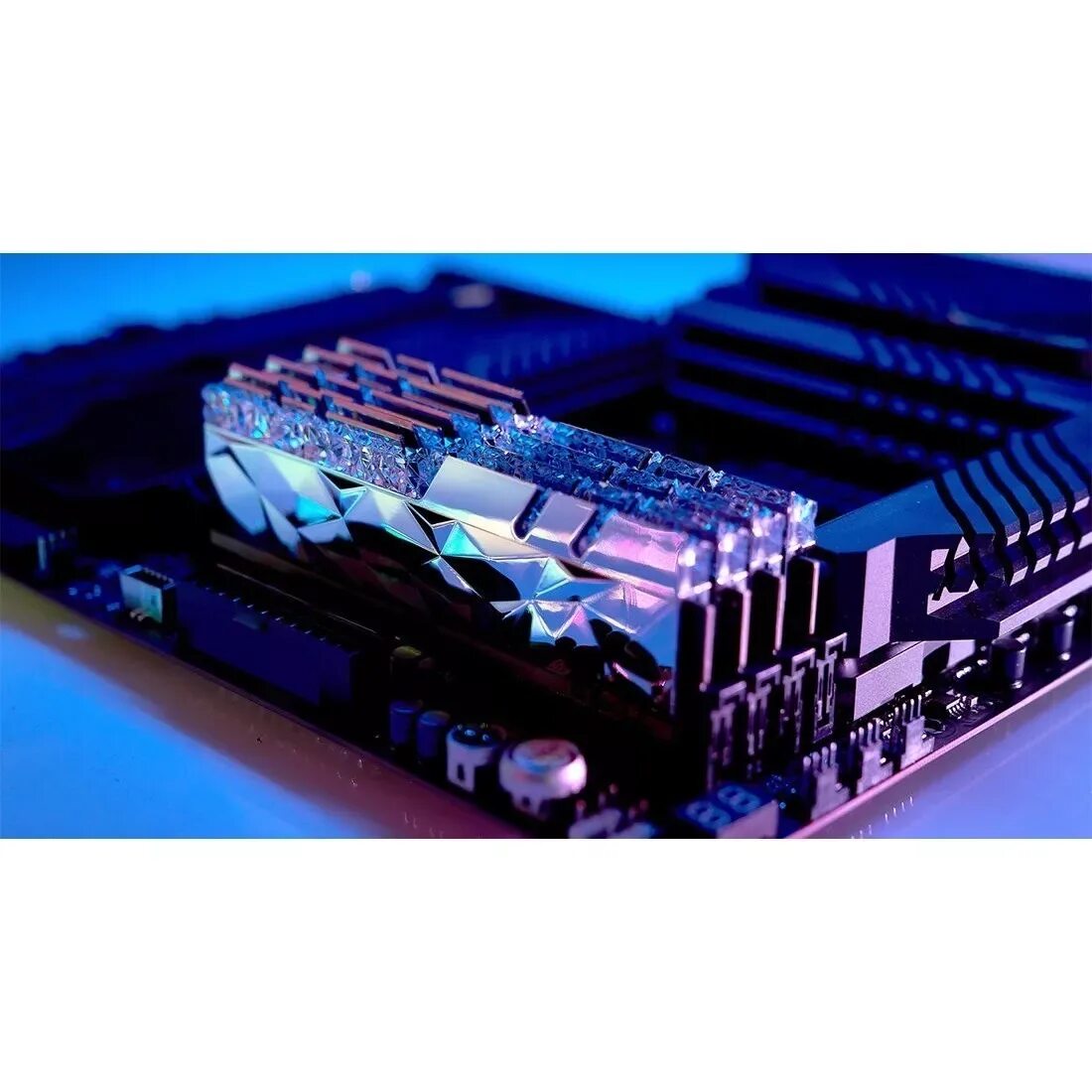 Ddr 4 3600. Оперативная память g.skill trident z royal elite. g.skill trident z royal 16gb. оперативная память g.skill trident z royal elite [f4-3600c16d-32gtesc] 32 гб. g.skill trident z royal 32 гб.