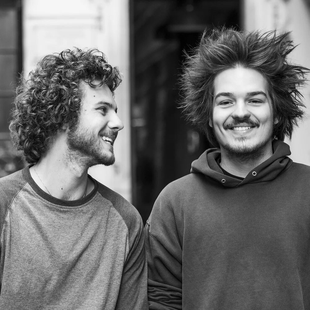 Milky chance фото. Milky chance stolen dance обложка. Milky chance stolen перевод. Milky chance. Milky chance stolen перевод.
