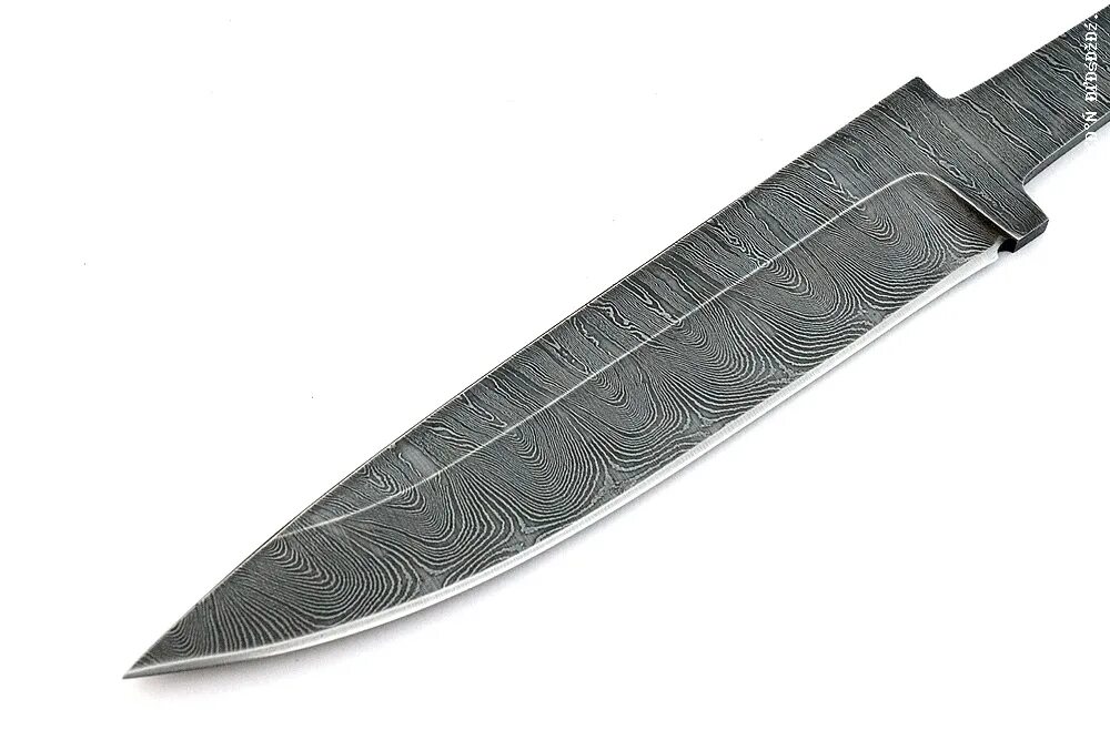 Ножи дамасская сталь пантера малый. Дамасская сталь характеристики. Лис к да́масская сталь. Дамасская сталь особенности.
