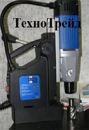 станок mab 100. переносной сверлильный станок на магните. станок mab 100. мав 100. Morek mab100a-7 image front.