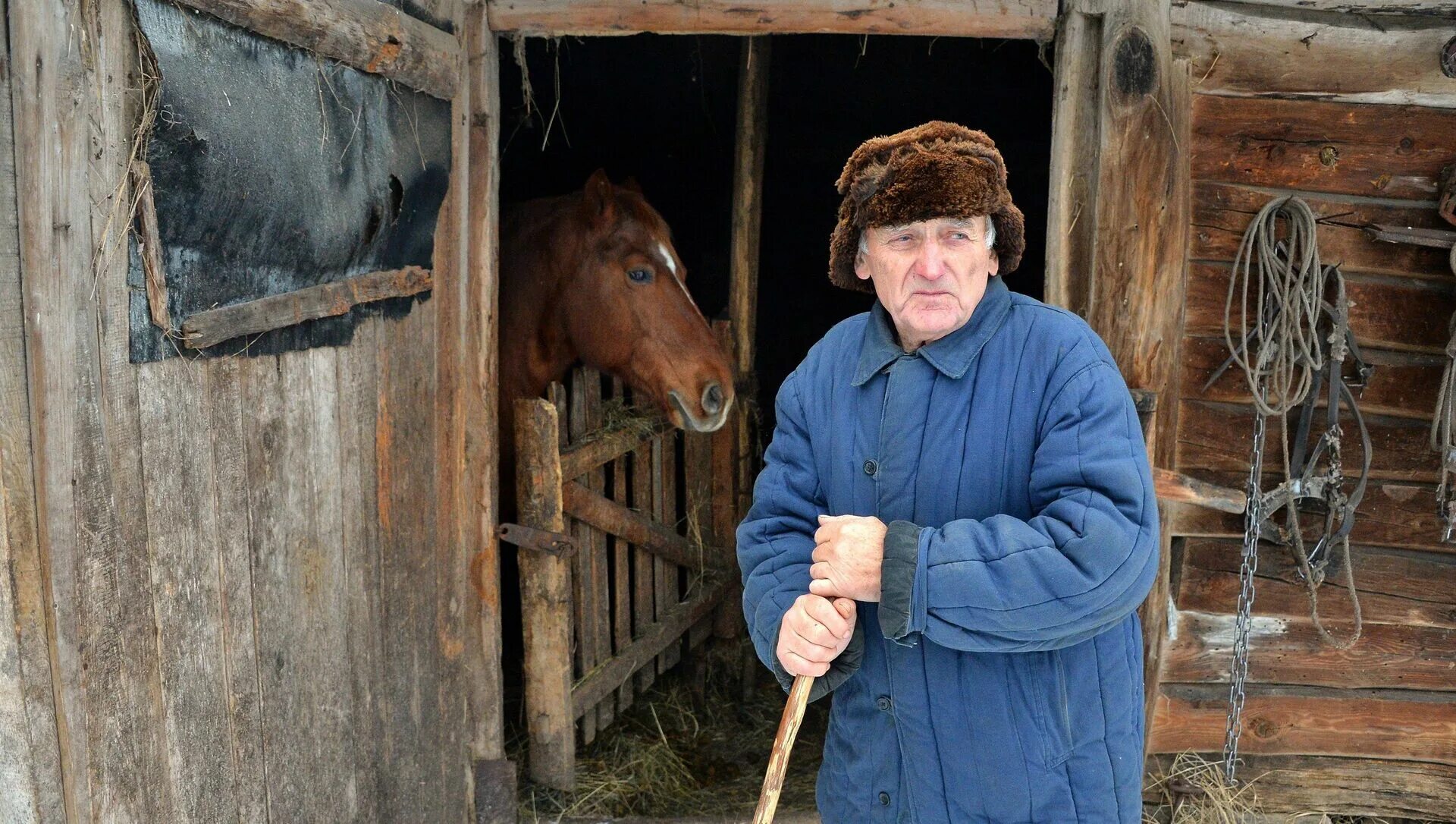 Интервью в деревне. Кудричи деревня Пинского района. Беларусь как живут люди. Интервью у деревенских.