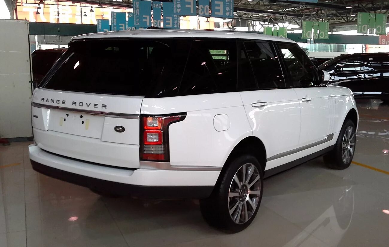 Ленд ровер рендж ровер 2013. Ленд ровер 2016. Рендж ровер 405. Range rover vogue l405. Рендж ровер 405.