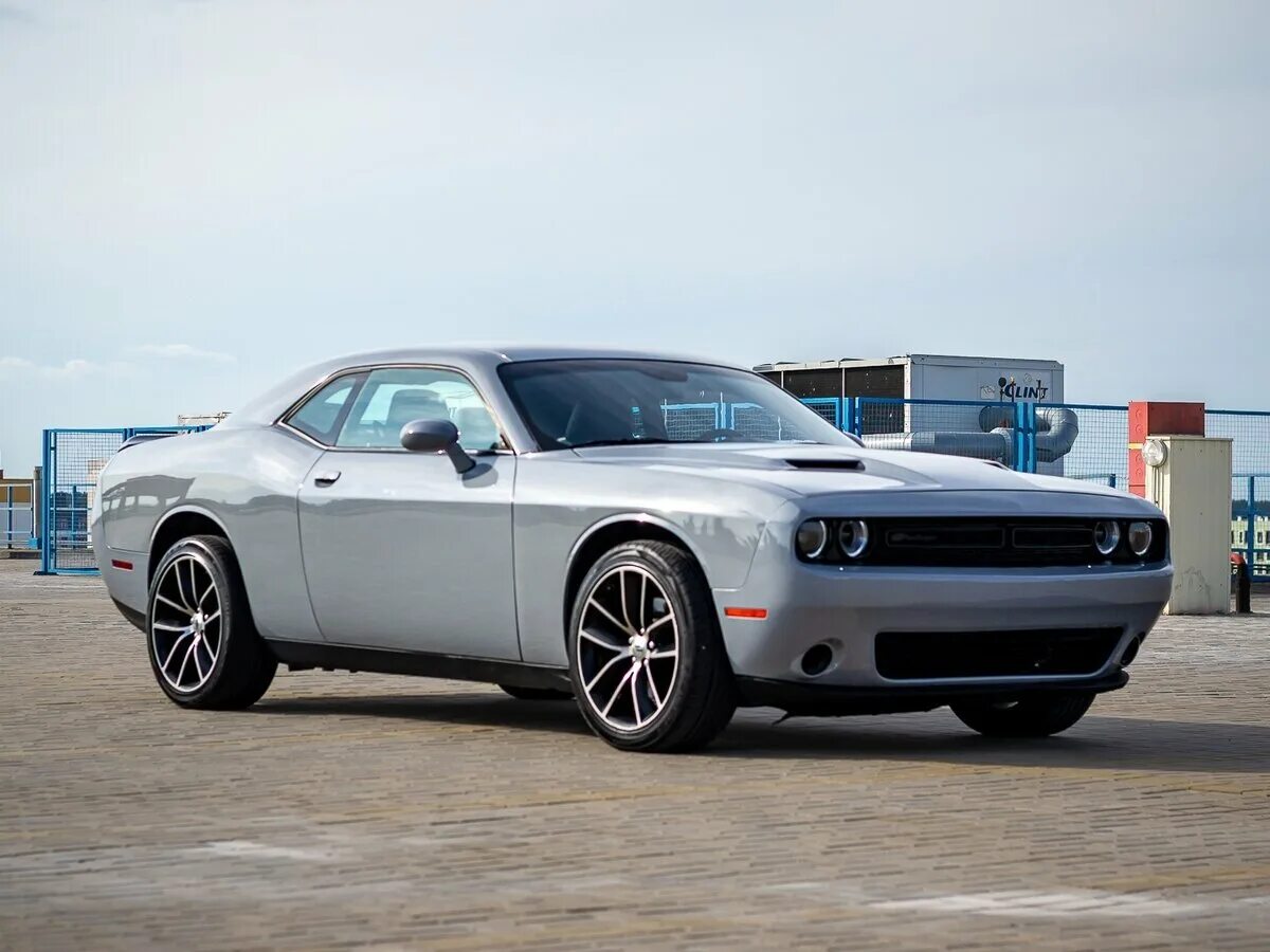 Dodge минск. Dodge challenger iii рестайлинг 2. Dodge challenger рестайлинг 2. Dodge минск. Додже 2019.