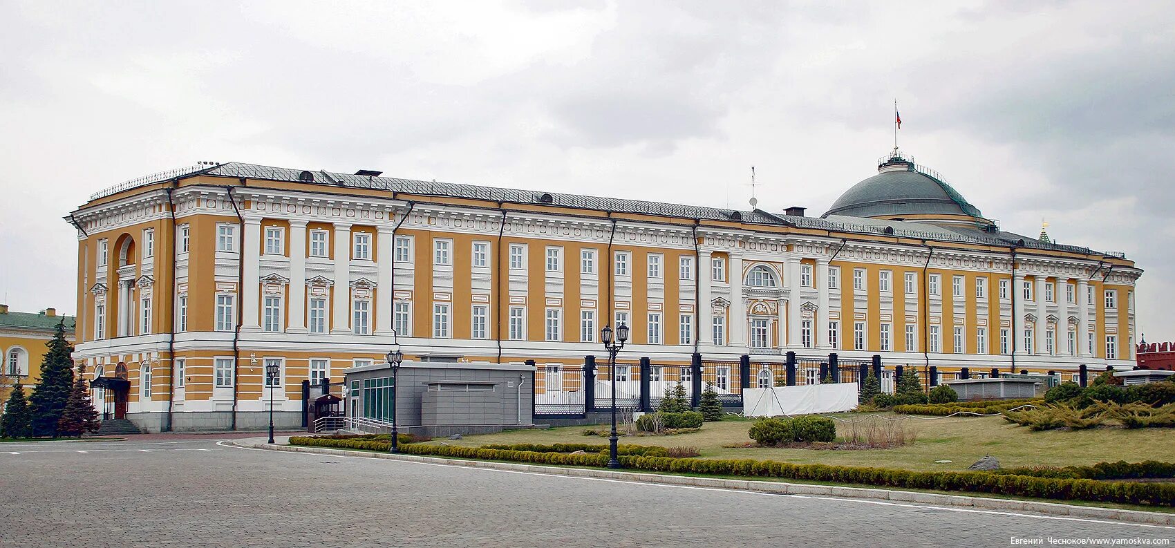 казаков сенатский дворец московского кремля. бывшее здание сената. бывшее здание сената. сенатский дворец московского кремля. здание сената в московском кремле казаков.