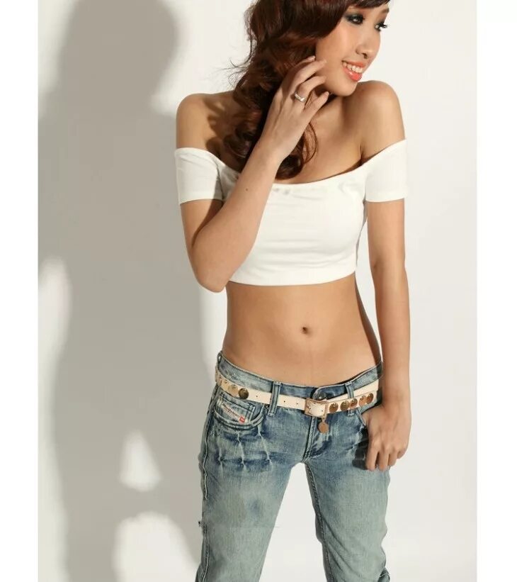 Одежда открывающая живот. Кофта с вырезом на животе. Одежда открывающая живот. Топик. Платье с открытым животом.