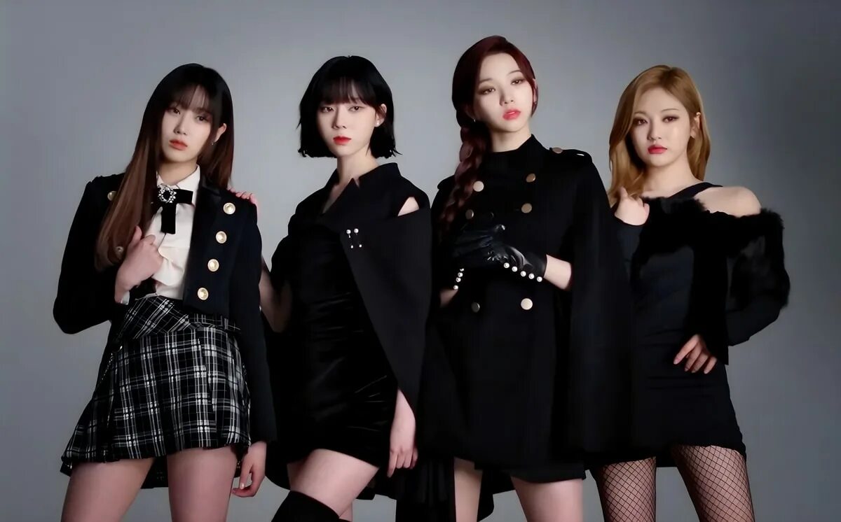 В каком году дебютировала группа. Южнокорейская герл группа ф. blackpink концерт. группа blackpink 2025. джису из black pink 2025.