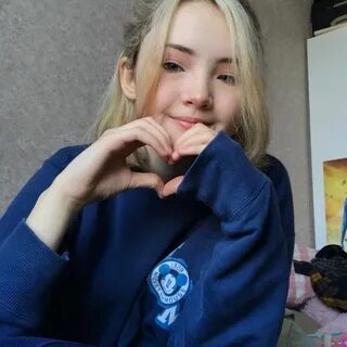 Слитые фотки карамбейби