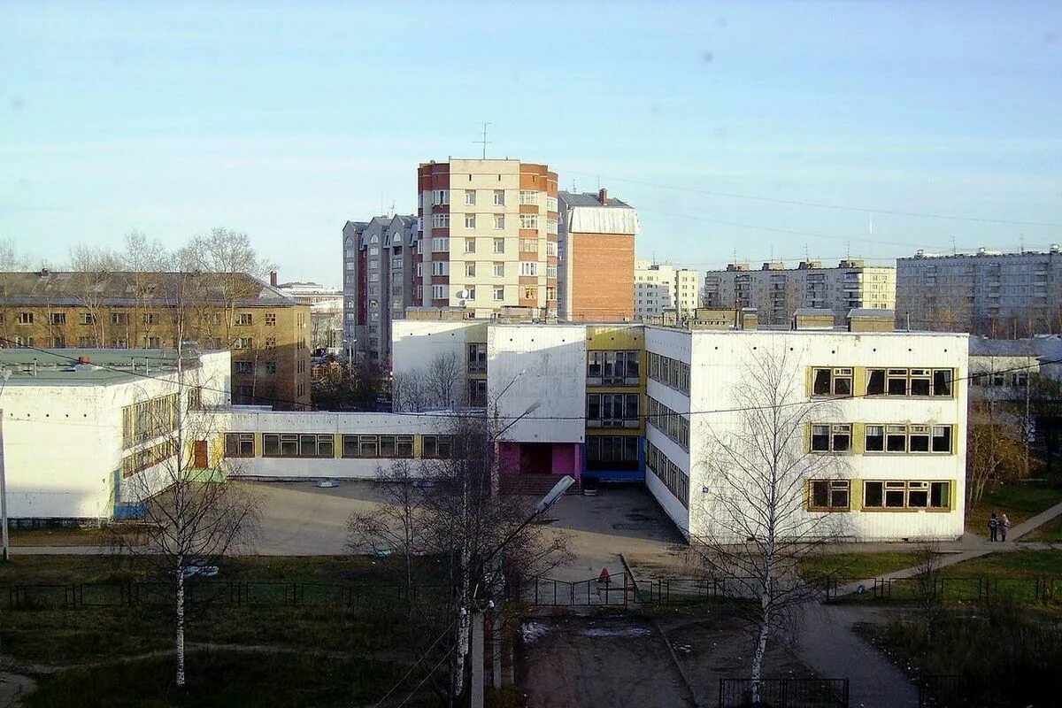 18 школа чебоксары юзр. Школа 18 имени подольских курсантов. Авиационная 18 школа. Школа вербовский муром. 31 школа белгород.