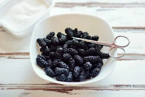 Что можно приготовить из тутовника на зиму
