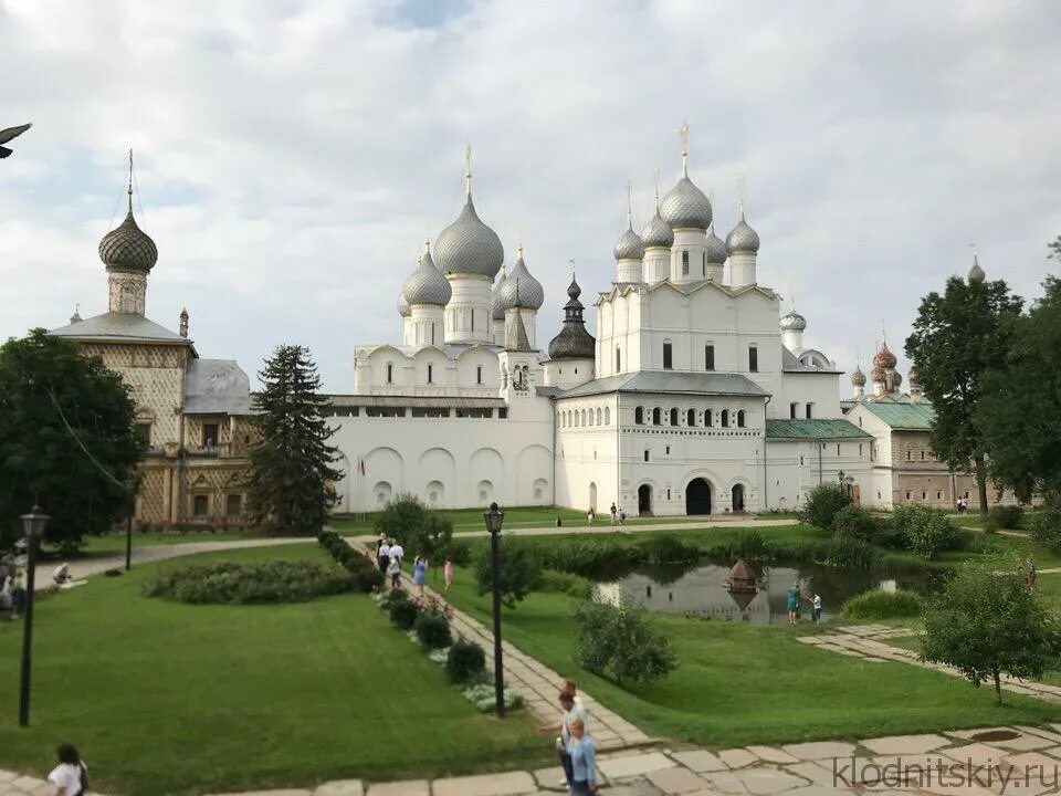 Кремлевский рост. Ростов Великий Кремль. Ростовский Кремль (музей-заповедник).