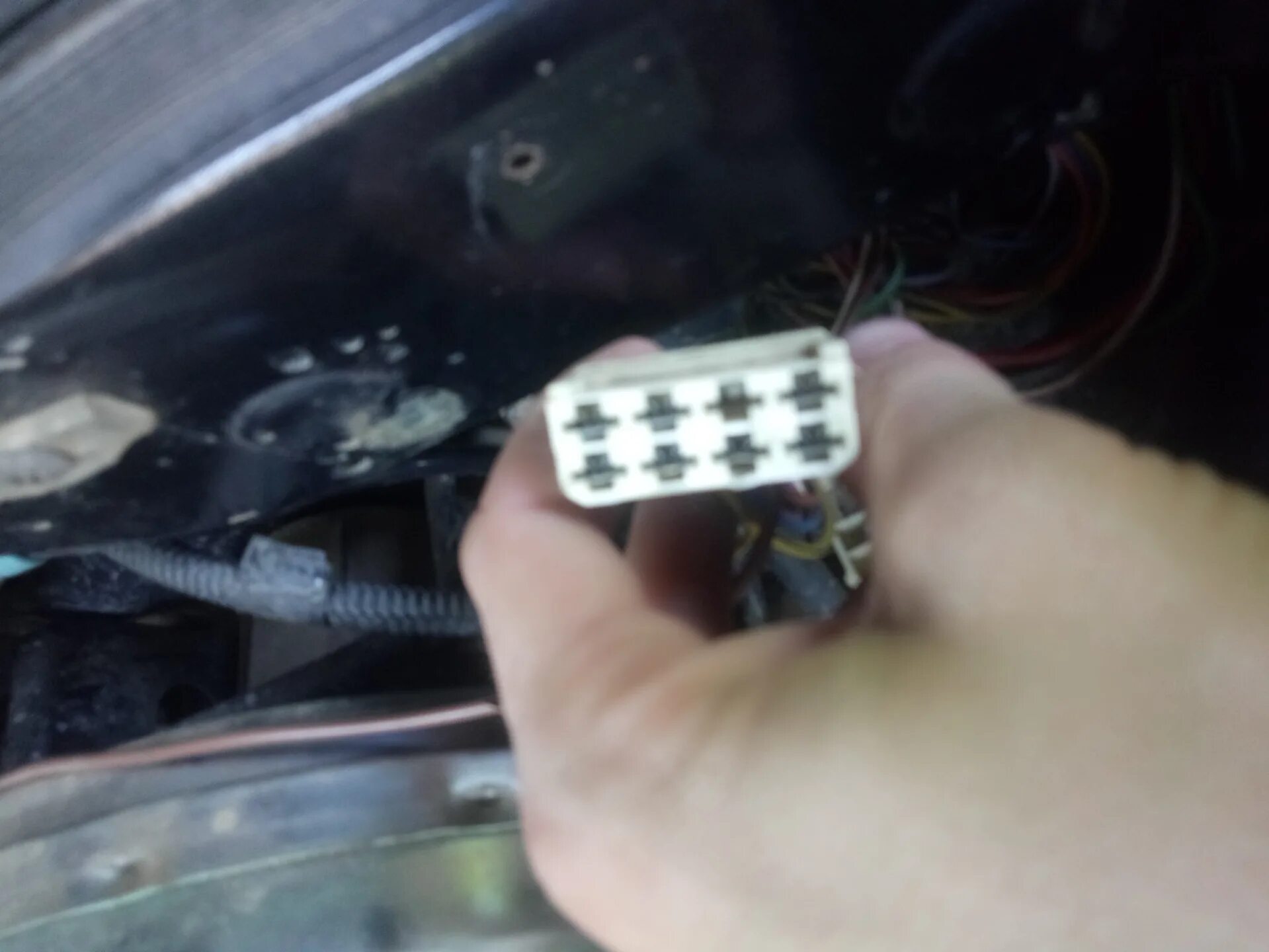 2114 провода туманки. Реле передних противотуманных фар ваз 2114. фишка фары ваз 2115. реле туманок ваз 2114. реле птф 2115.