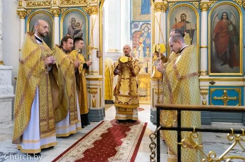 Богослужения в соборе минск
