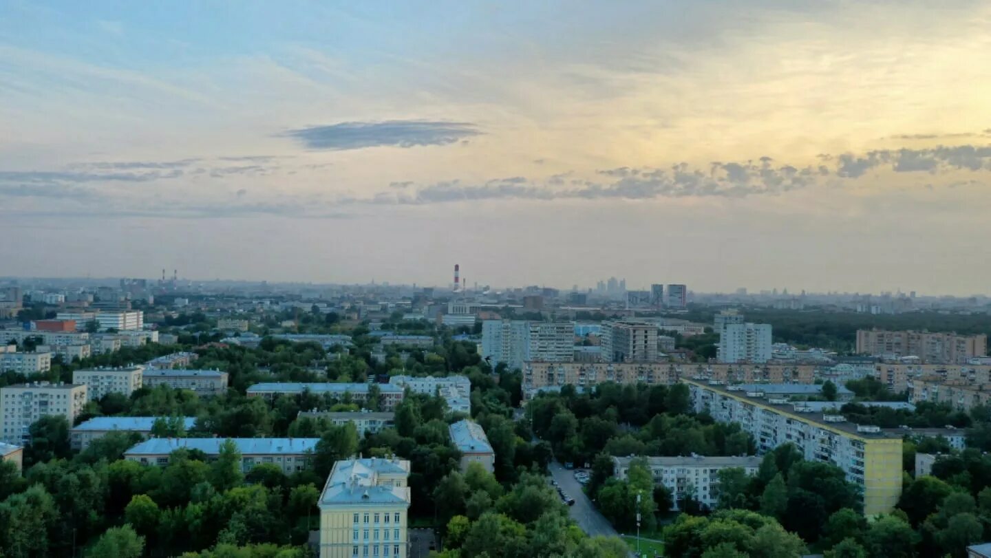 Большой купавенский проезд болотная местность. Улица саянская москва. Южное перово. Хим пруд в перово. Южное перово.