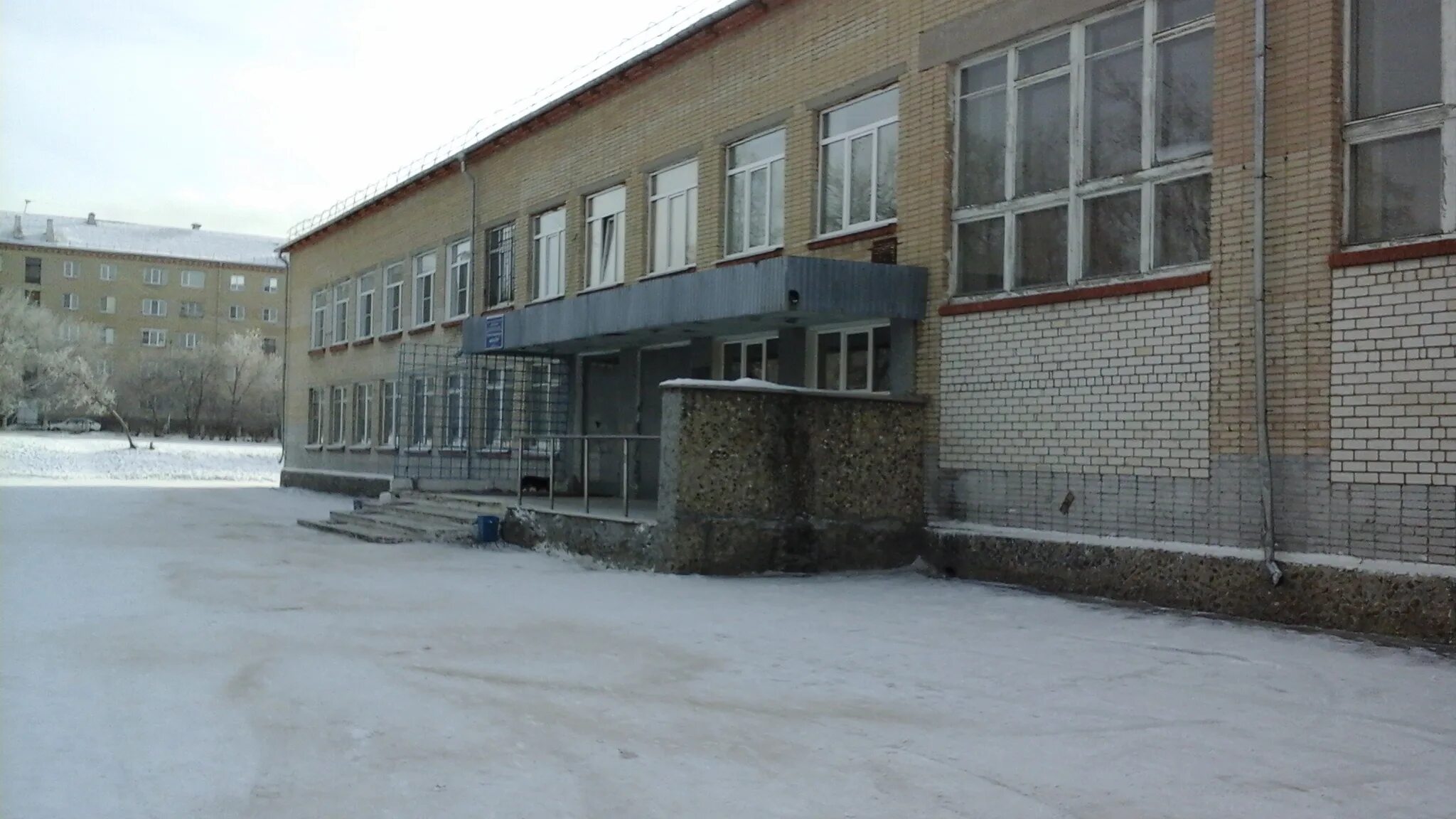 школа 103 самара мехзавод. школы 6 квартала. школа номер 10 троицк челябинская область. школа 1 г александров владимирской области. школа 33 самара мехзавод.