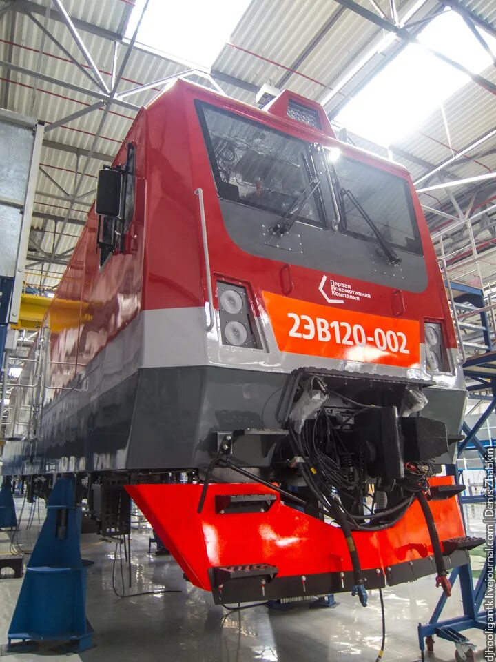 Энгельс докомотивный завод. Пхеньянский локомотивный завод. Энгельс докомотивный завод. Энгельс докомотивный завод. Энгельсский завод электровозов.