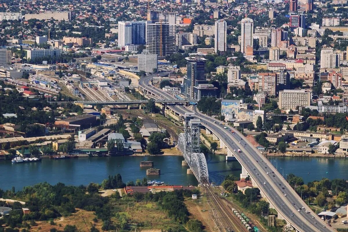 Город ростов на дону. Ростов центр города. Ростов на дону город 2020. Панорама ростова на дону. Ростов на дону окружен.