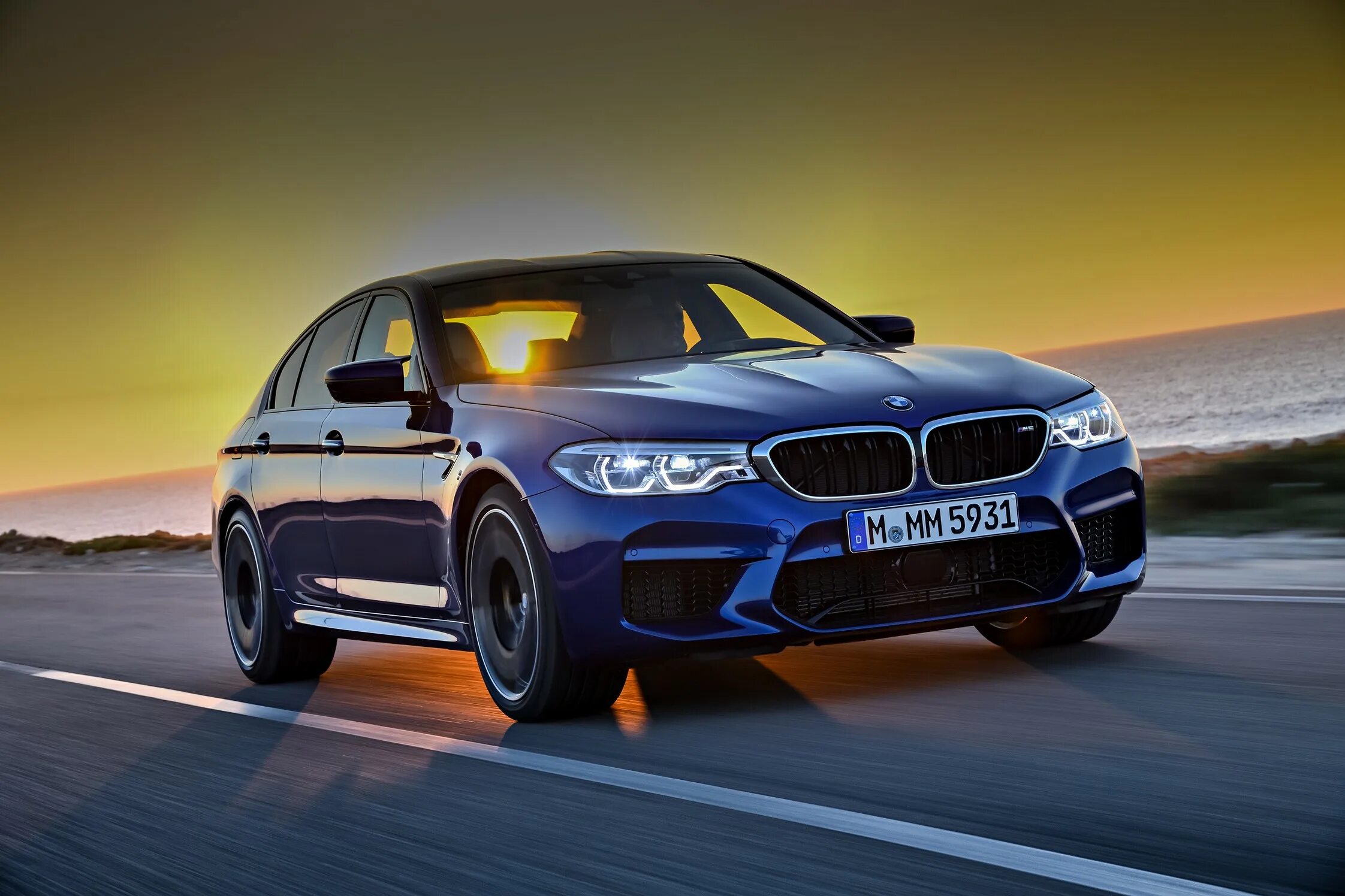 F90 рестайлинг. Bmw m5. бмв х5 ф90. bmw m5 f90 drive. bmw m5 f90 test drive.