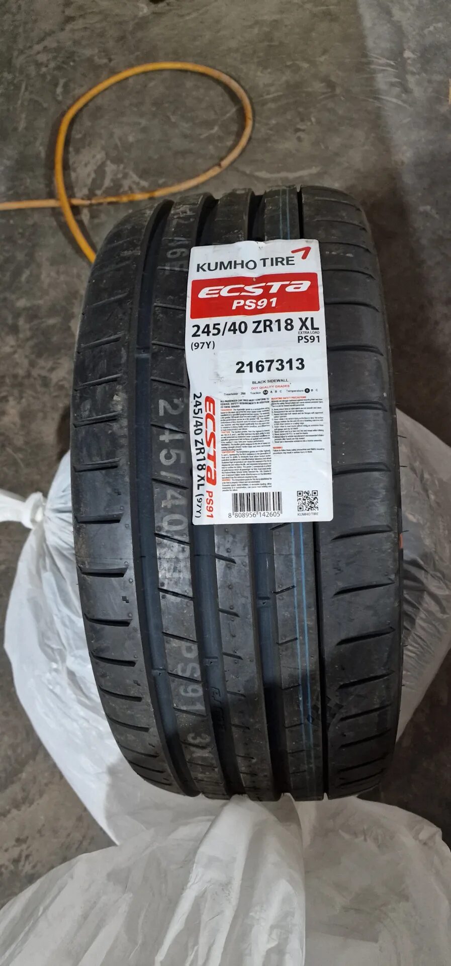 Шина 91 отзывы. Кумхо ps91. Kumho Ecsta ps91. Kumho Ecsta ps91 245/40 r18. Шины Kumho Ecsta ps91.