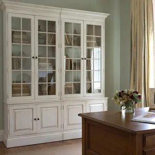 Книжные шкафы в интерьере