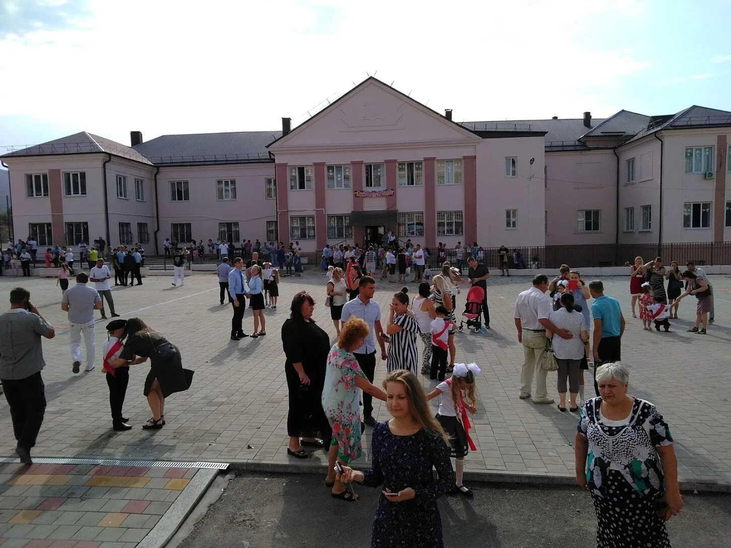 Школа 23 новороссийск. Школа 23 новороссийск. Гайдук школа. Гайдук школа. Г новороссийск село гайдук школа.