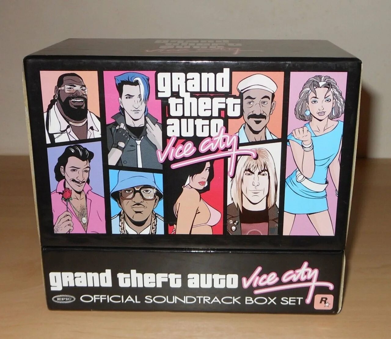 Гта вайс сити диск. GTA VC CD Box. GTA vice City диск. GTA vice City CD диск.